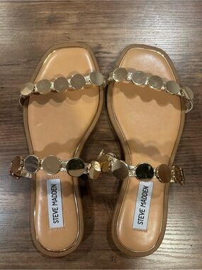 Steve Madden Tan Slide Sandals with Gold Disc Accents